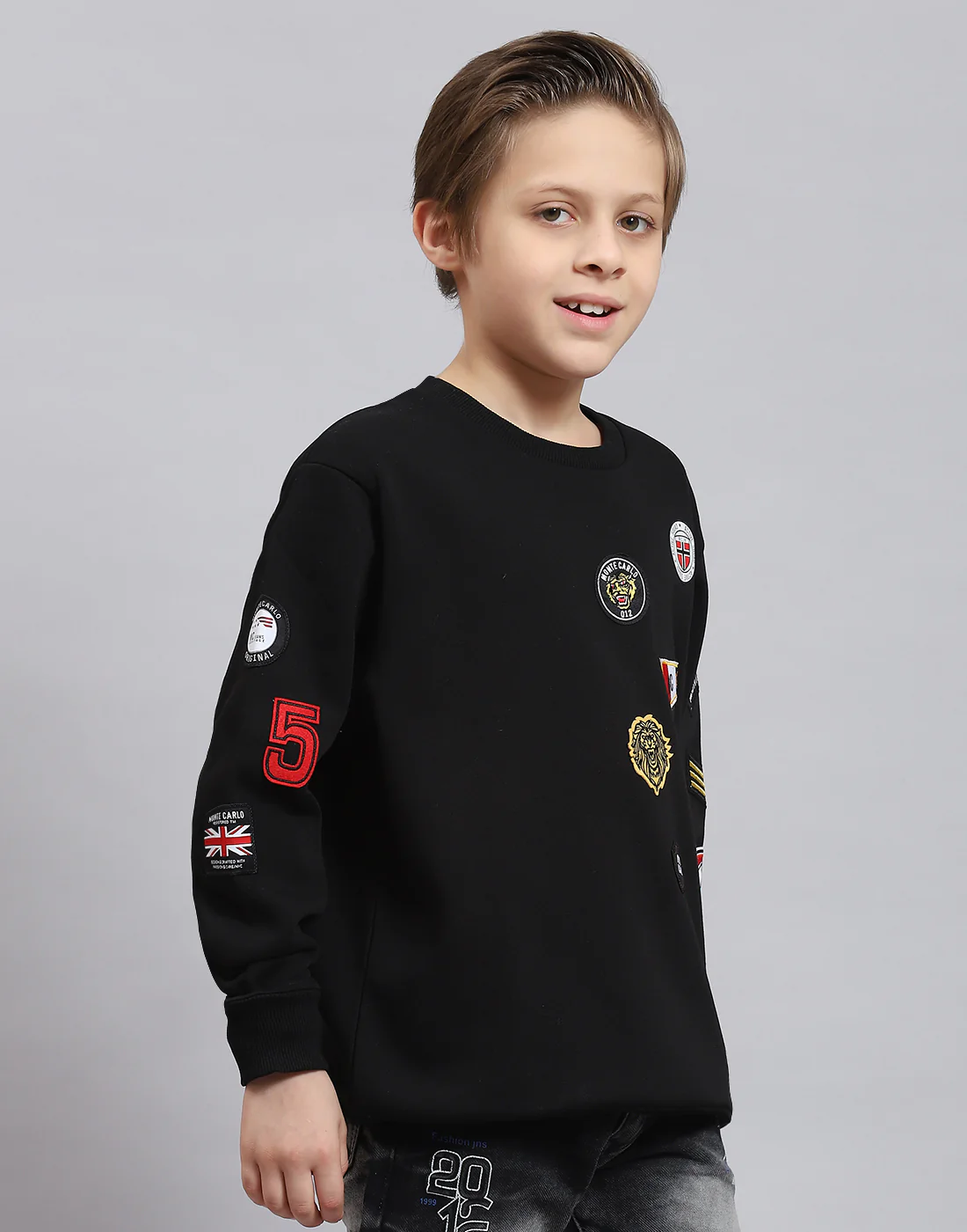 Boys Black Printed Round Neck Full Sleeve Sweatshirt - Image 4