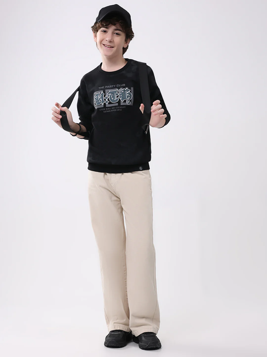 Boys Black Printed Round Neck Full Sleeve Sweatshirt - Image 2