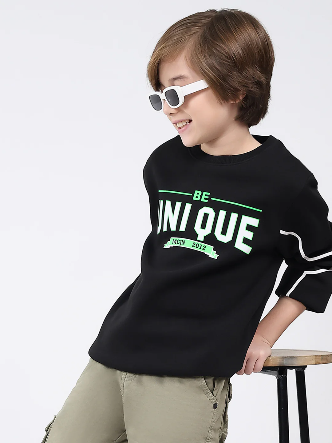 Boys Black Printed Round Neck Full Sleeve Sweatshirt - Image 6
