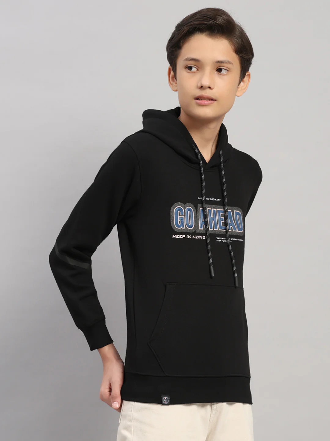 Boys Black Printed Round Neck Full Sleeve Sweatshirt - Image 4