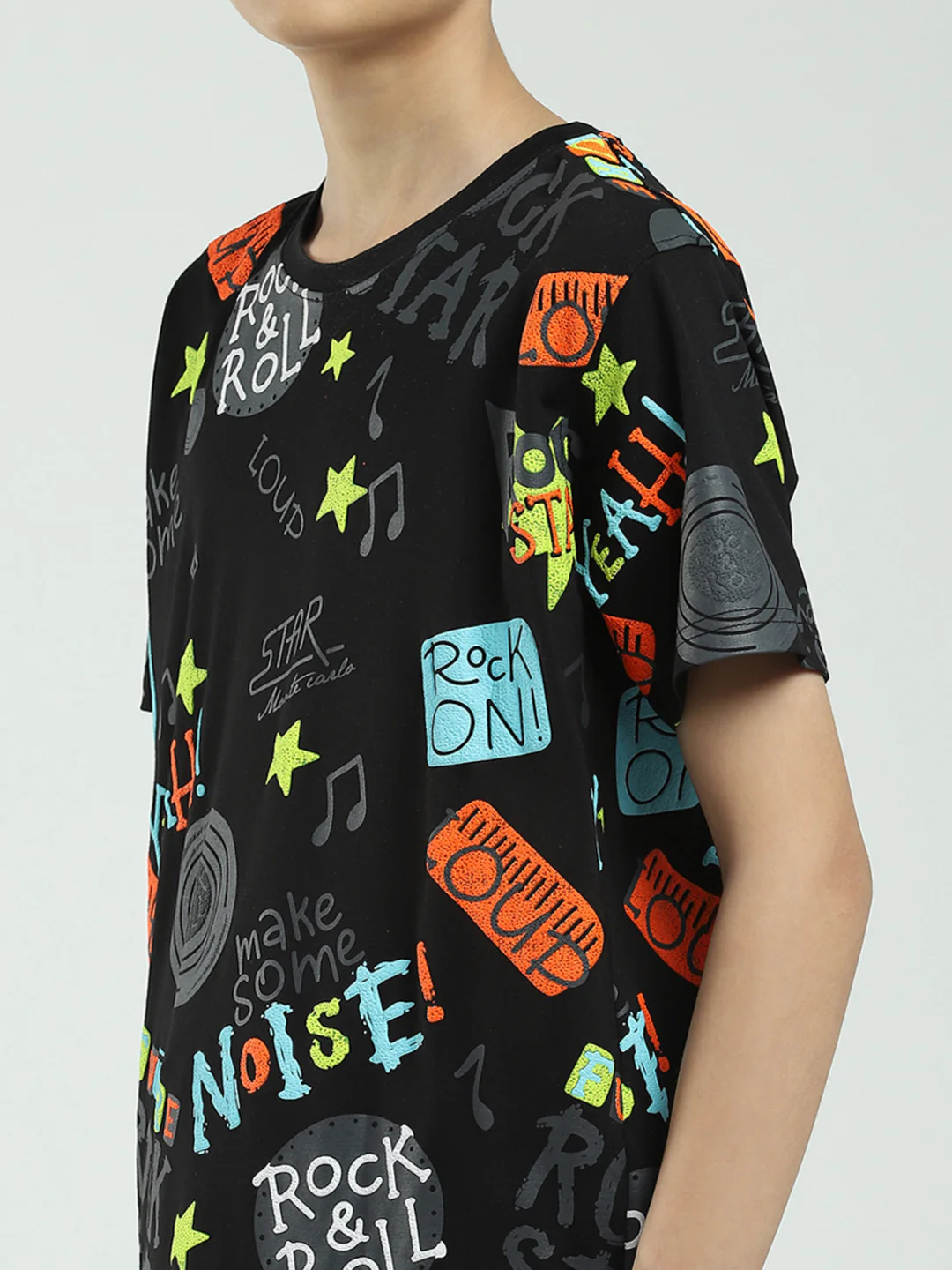 Boys Black Printed Round Neck Half Sleeve Bermuda Set - Image 8