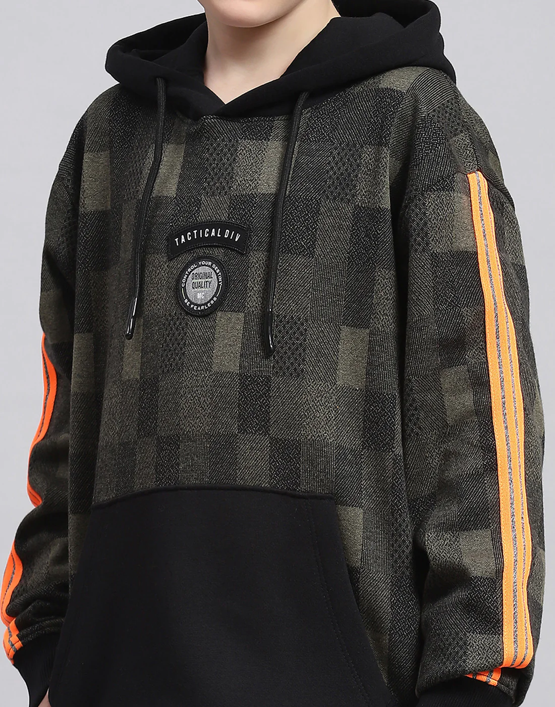 Boys Black Self Design Hooded Full Sleeve Sweatshirt - Image 6
