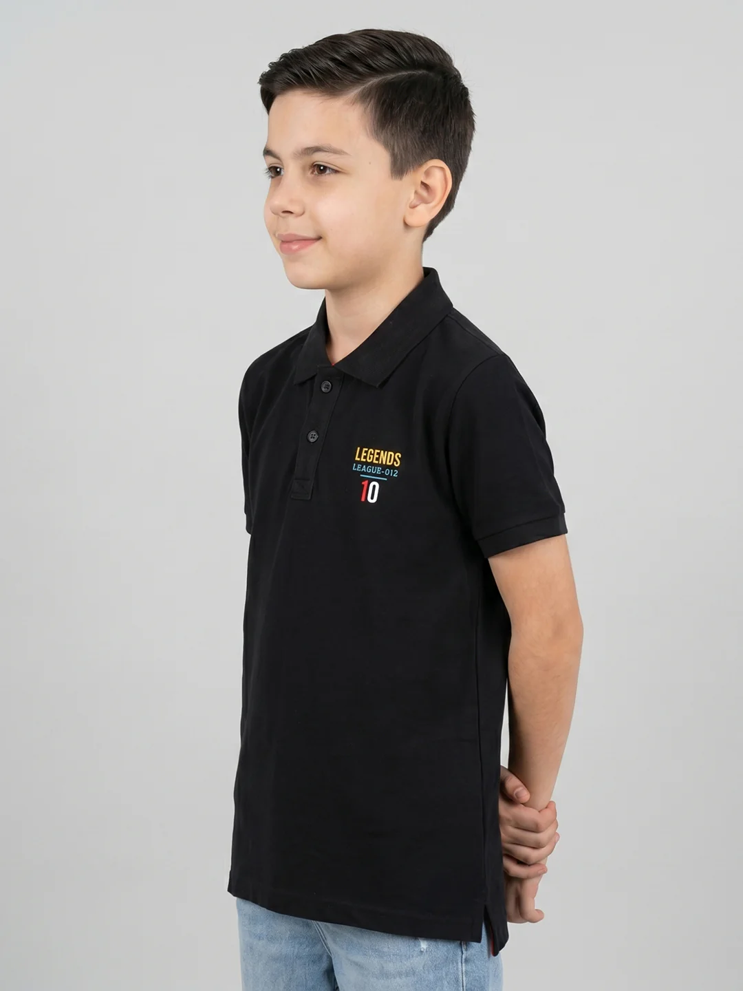 Boys Black Solid Collar Half Sleeve T-Shirt - Image 2