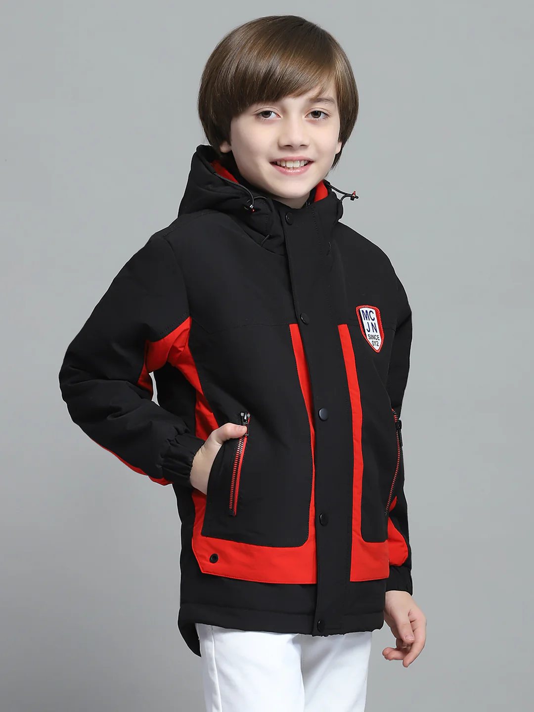 Boys Black Solid Hooded Full Sleeve Jacket - Image 4
