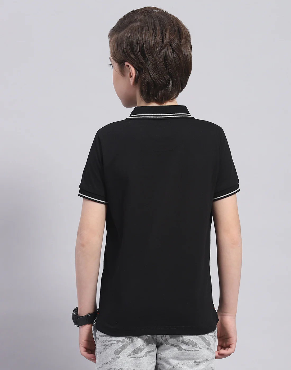 Boys Black Solid Polo Collar Half Sleeve T-Shirt - Image 5