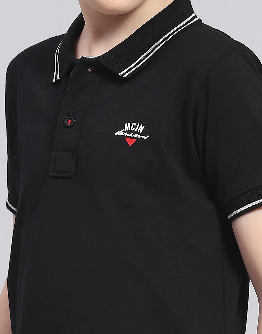Boys Black Solid Polo Collar Half Sleeve T-Shirt - Image 6