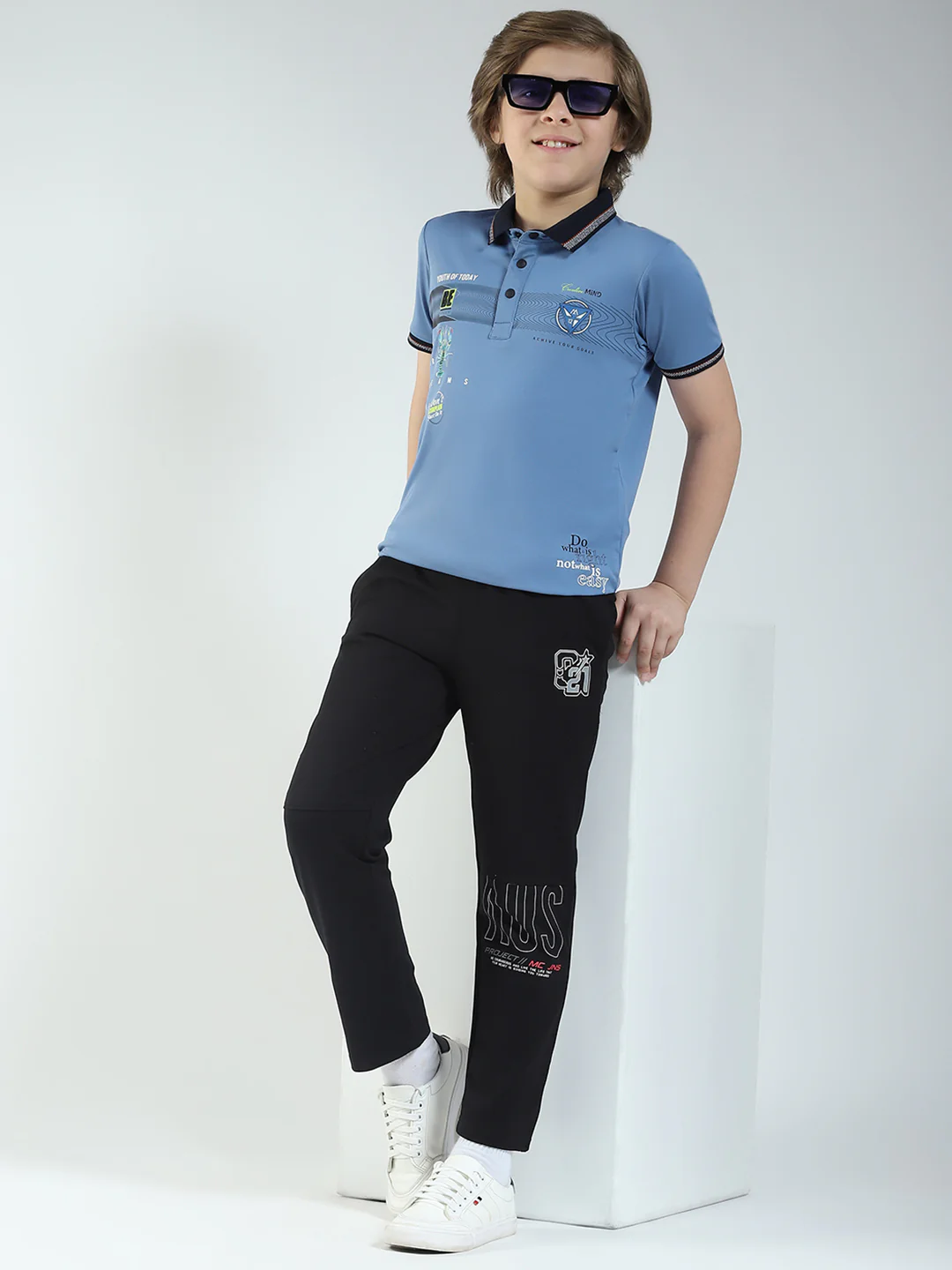 Boys Black Solid Regular Fit Lower - Image 2