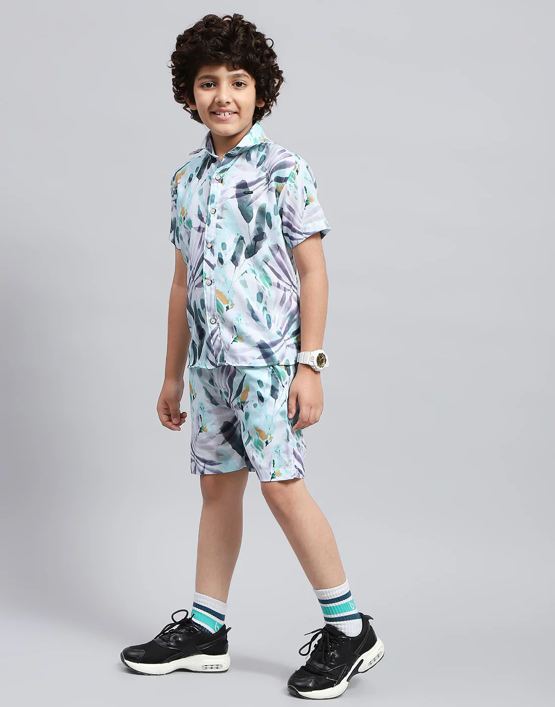 Boys Blue Printed Collar Neck Half Sleeve Bermuda Set - Image 3