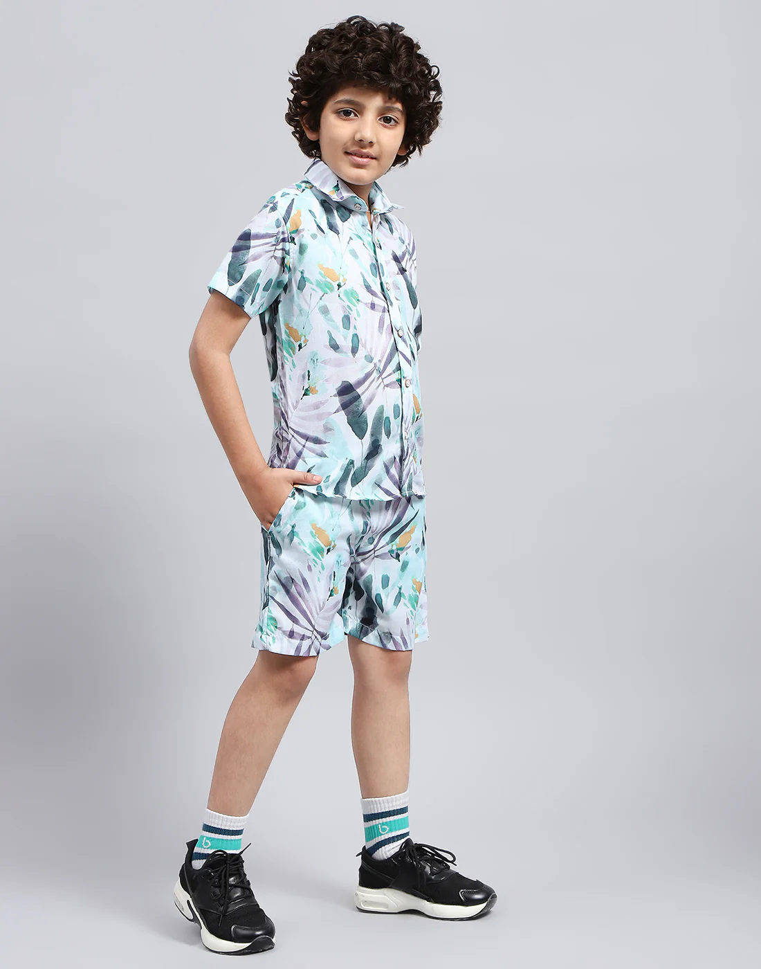 Boys Blue Printed Collar Neck Half Sleeve Bermuda Set - Image 4