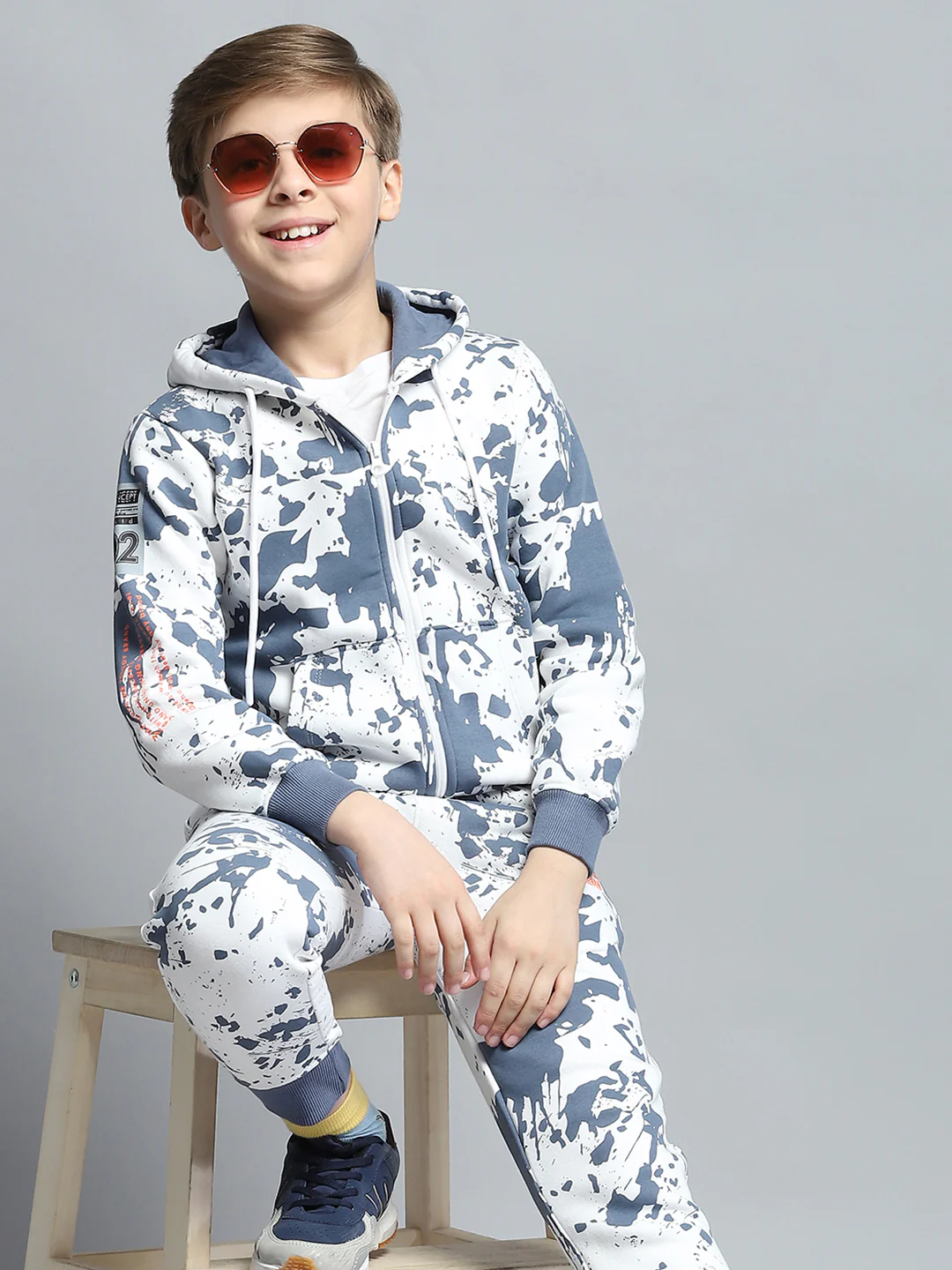 Boys Blue Printed Hooded Full Sleeve Tracksuit - Image 6