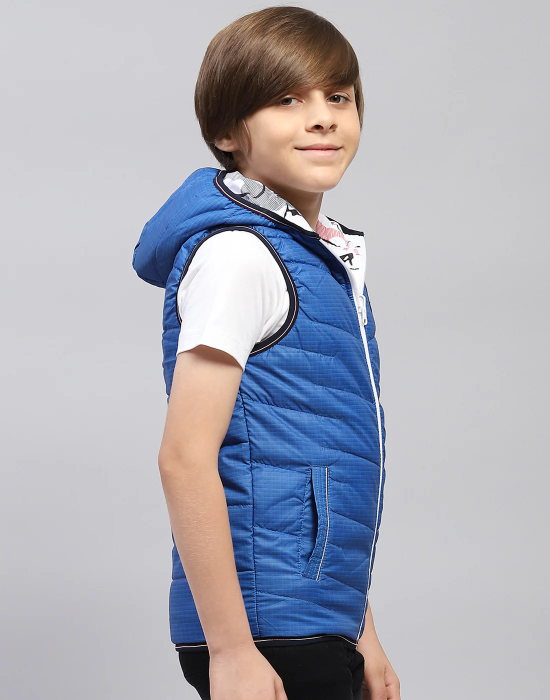 Boys Blue Printed Hooded Sleeveless Jacket - Image 4