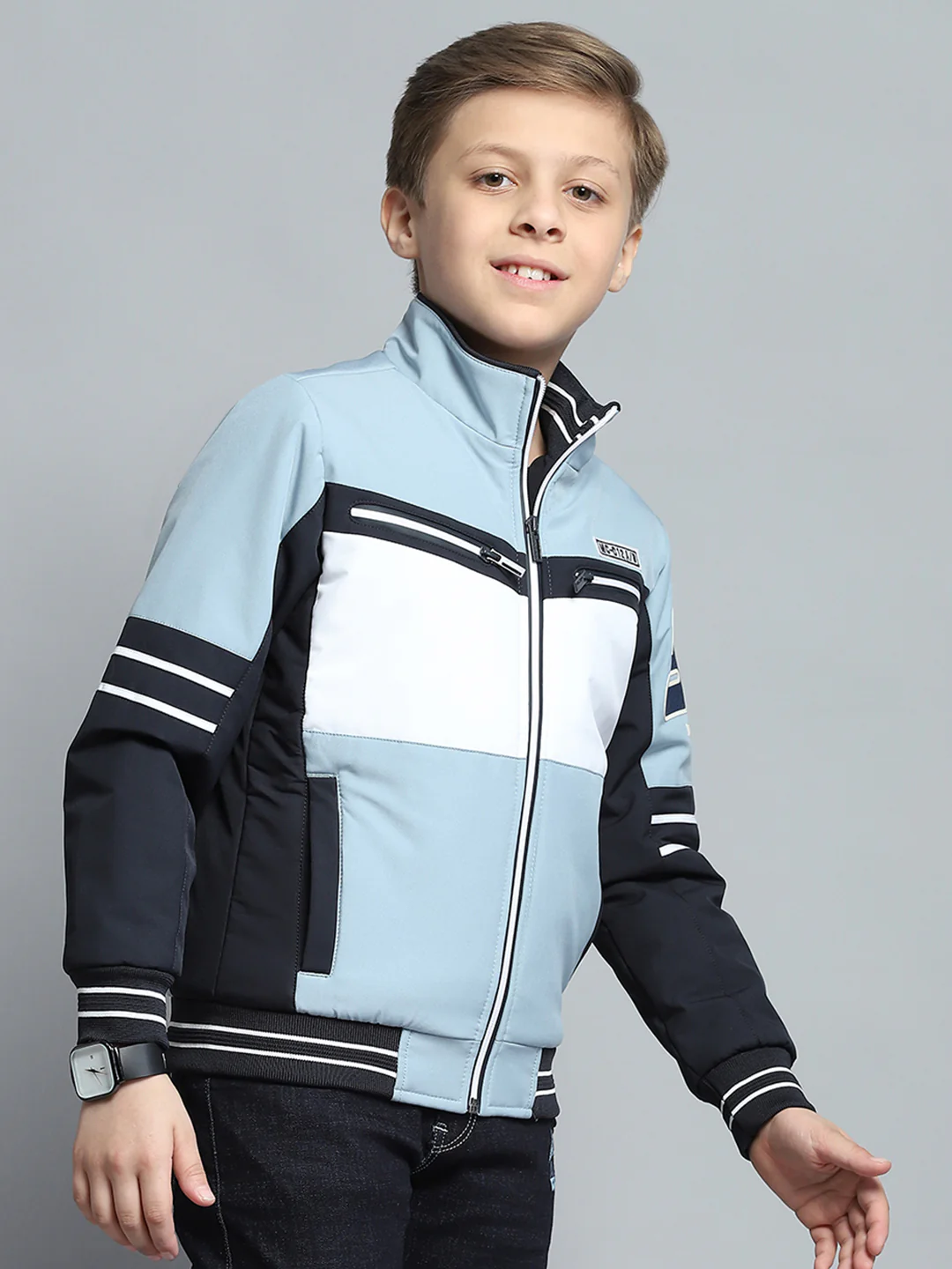 Boys Blue Printed Mock Neck Full Sleeve Jacket - Image 4