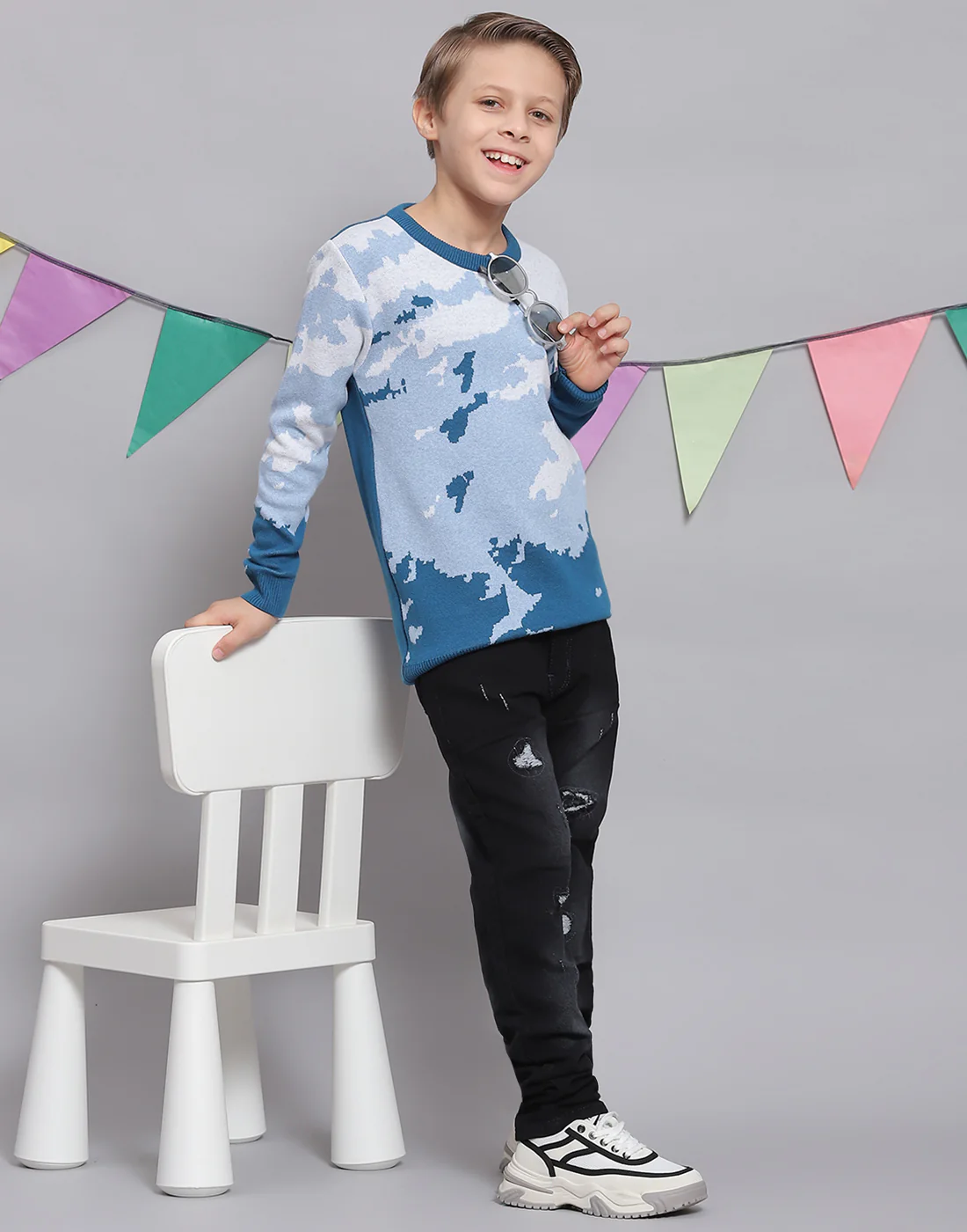 Boys Blue Printed Round Neck Full Sleeve Sweater - Image 5
