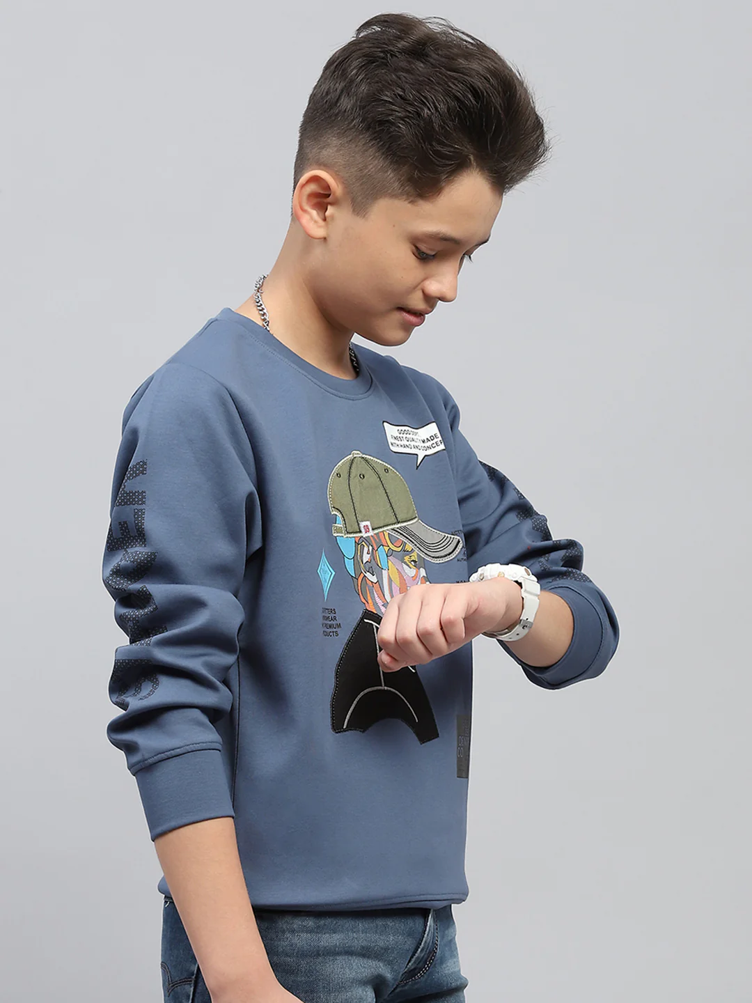 Boys Blue Printed Round Neck Full Sleeve Sweatshirt - Image 4