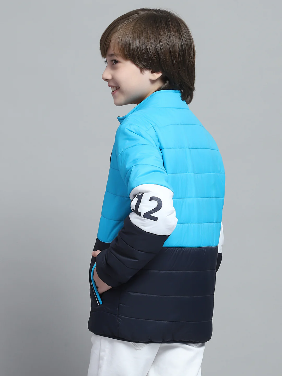 Boys Blue Solid Mock Neck Full Sleeve Reversible Jacket - Image 5