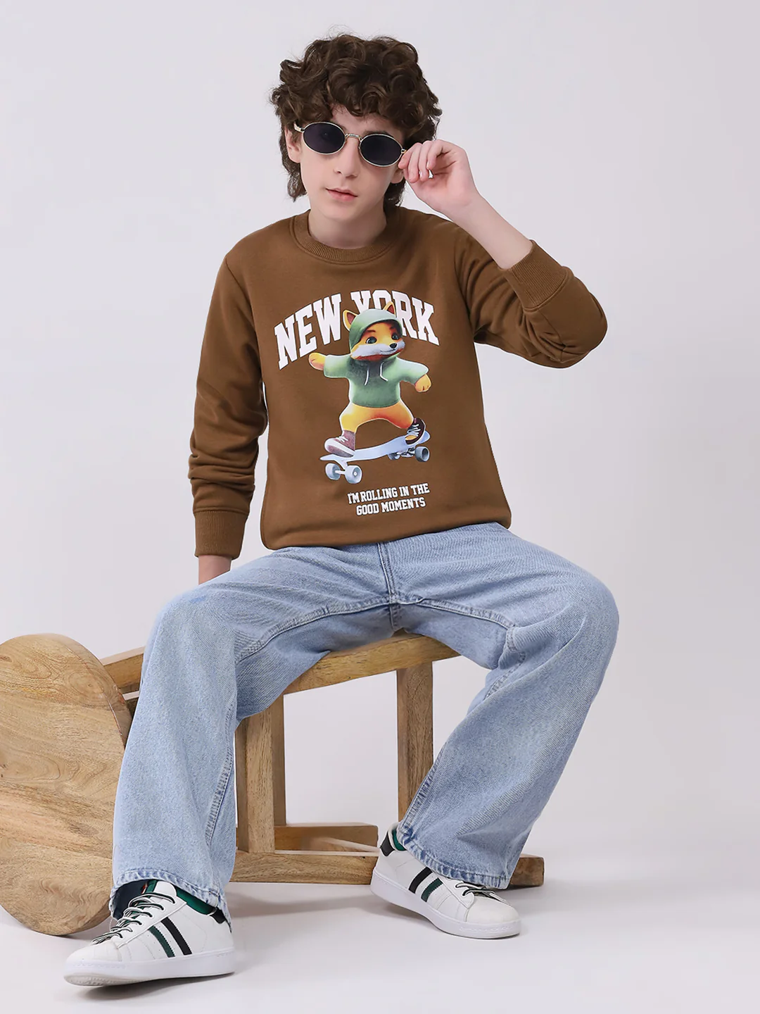 Boys Brown Printed Round Neck Full Sleeve Sweatshirt - Image 2