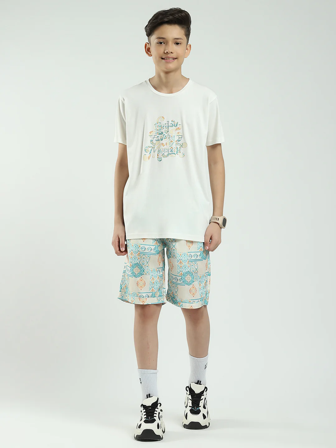 Boys Green Printed Collar Half Sleeve Cords Set - Image 6