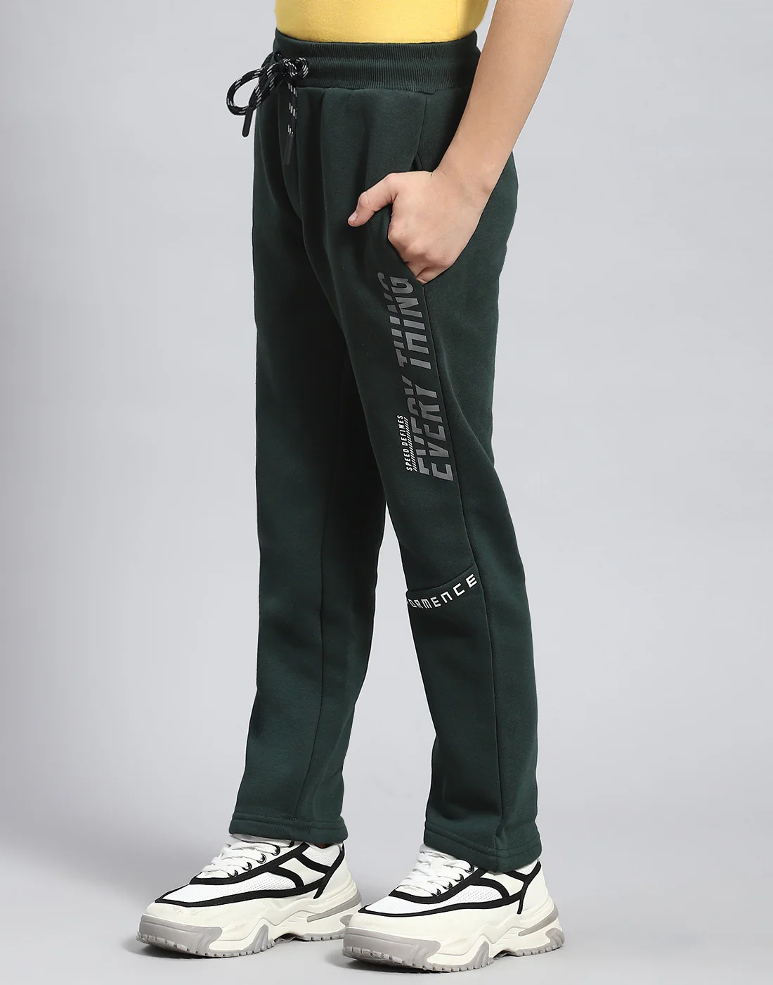 Boys Green Printed Regular Fit Lower - Image 3