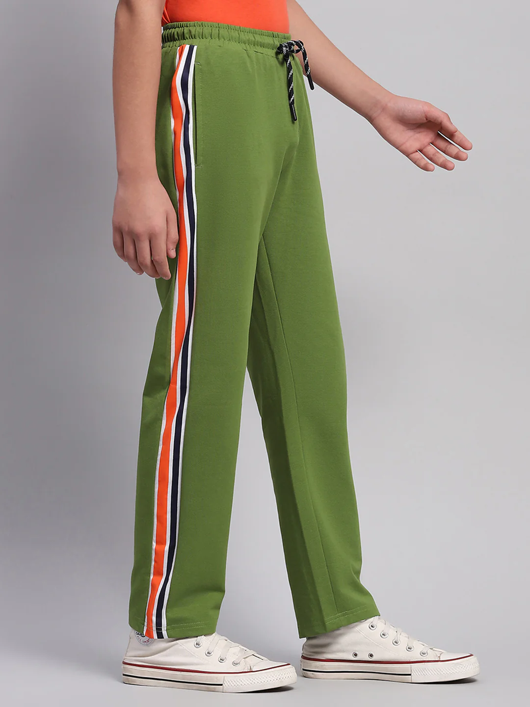 Boys Green Printed Regular Fit Lower - Image 4