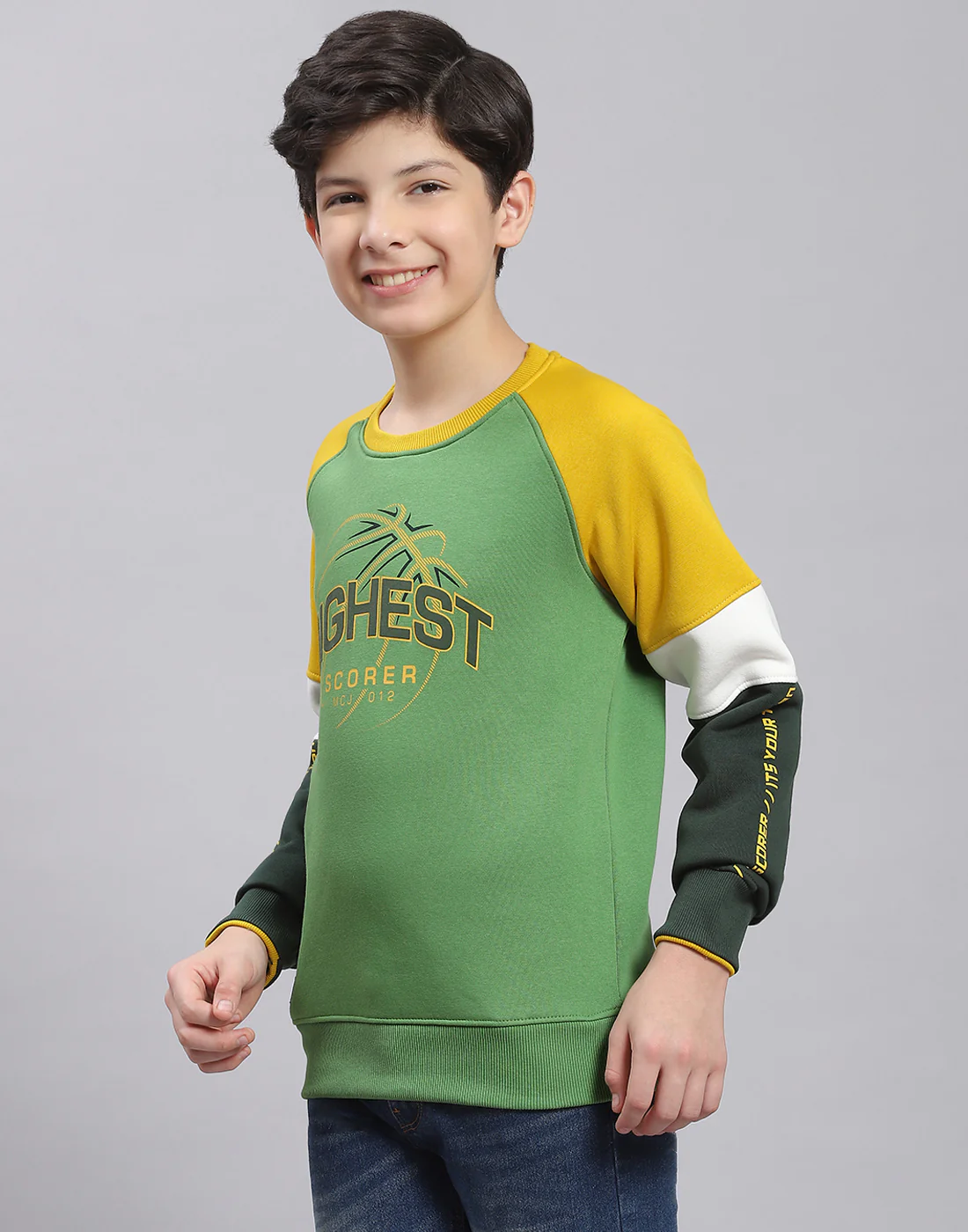 Boys Green Printed Round Neck Full Sleeve Sweatshirt - Image 3