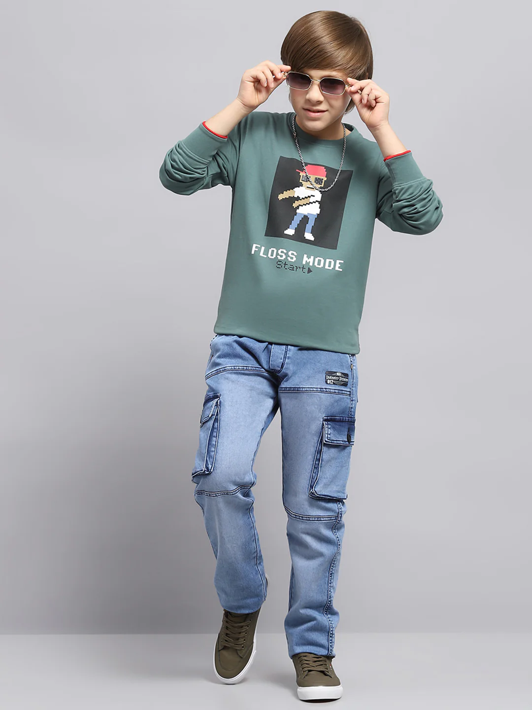 Boys Green Printed Round Neck Full Sleeve Sweatshirt - Image 2