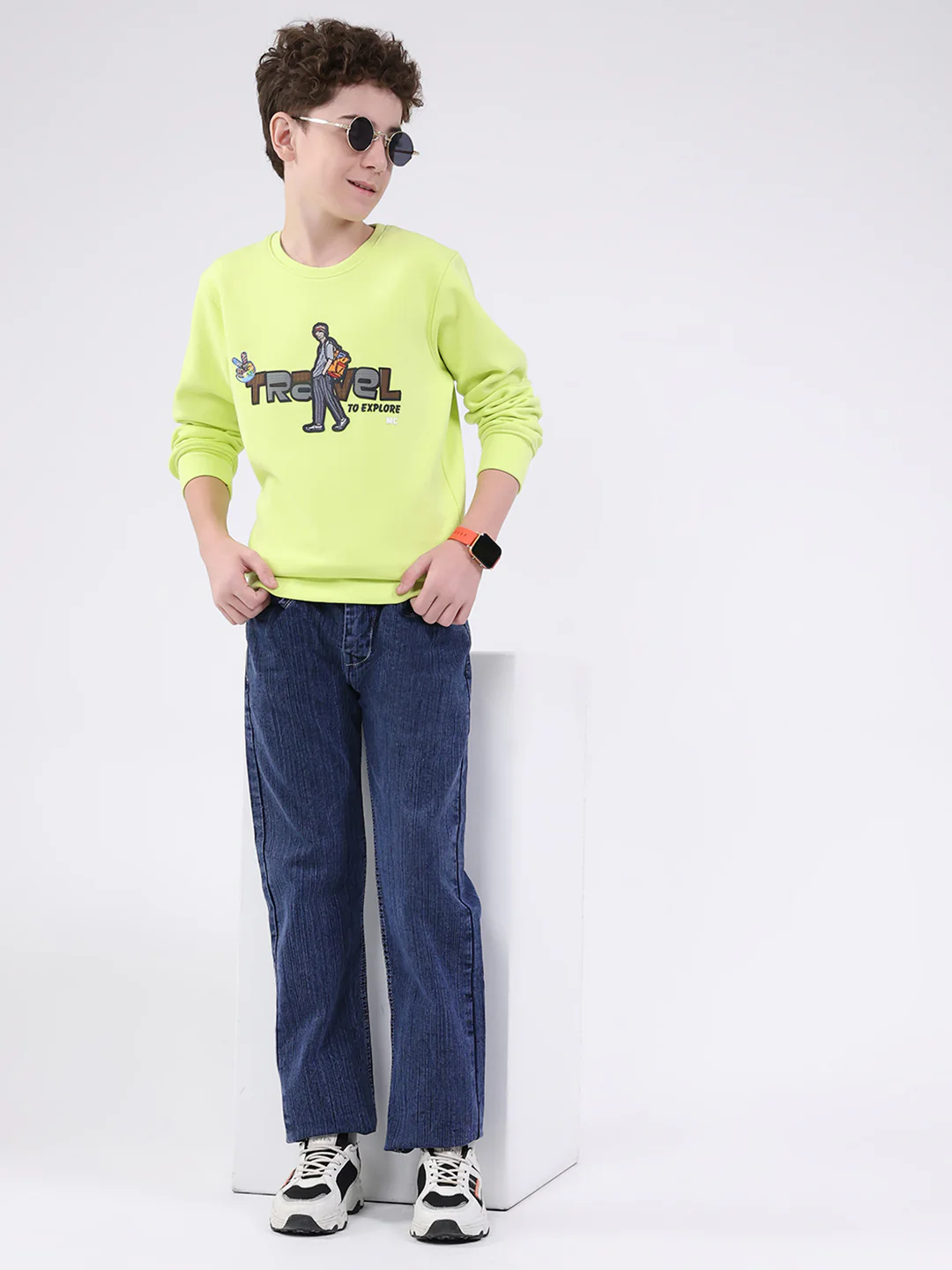 Boys Green Printed Round Neck Full Sleeve Sweatshirt - Image 2