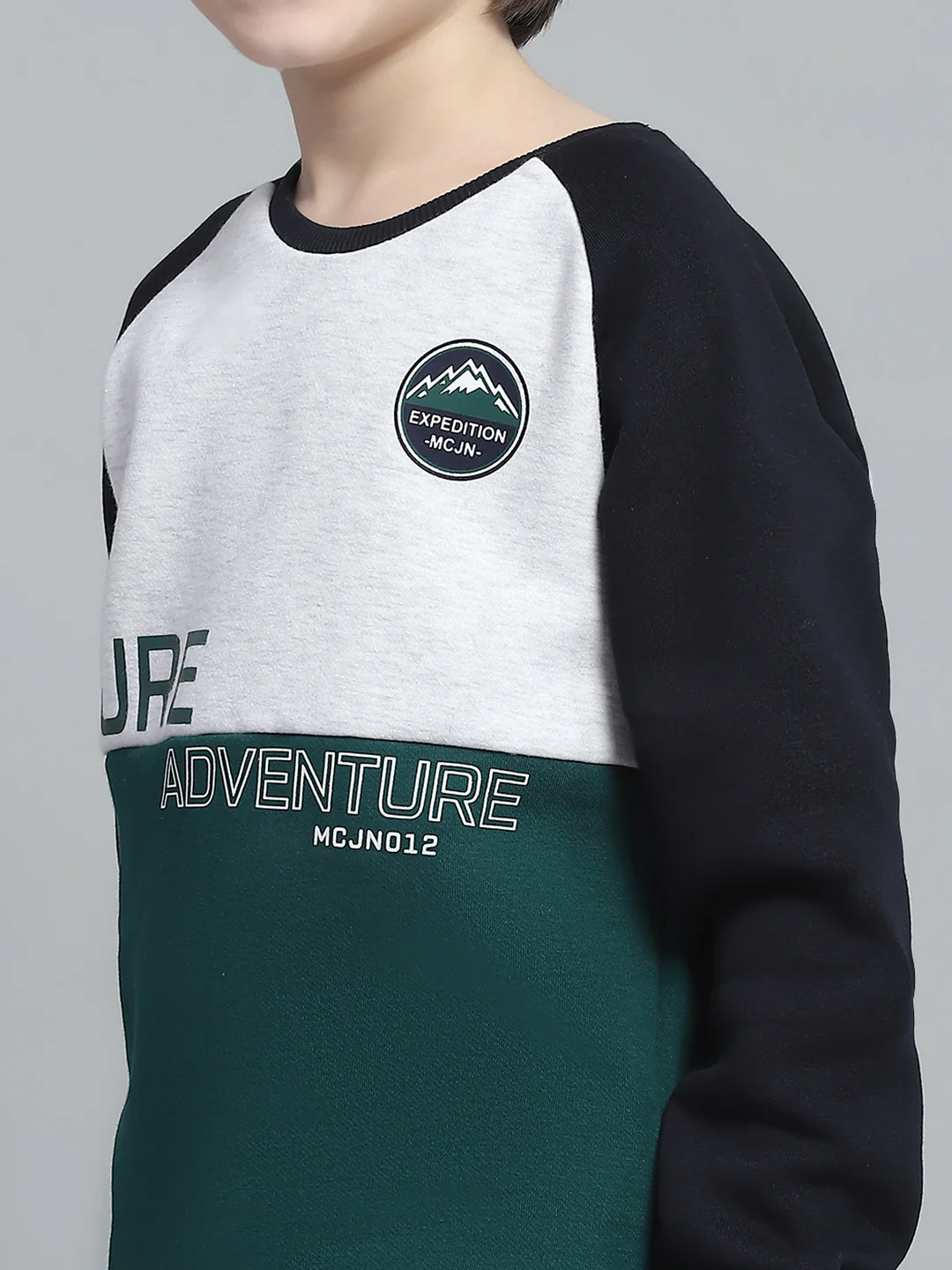 Boys Green Printed Round Neck Full Sleeve Tracksuit - Image 6