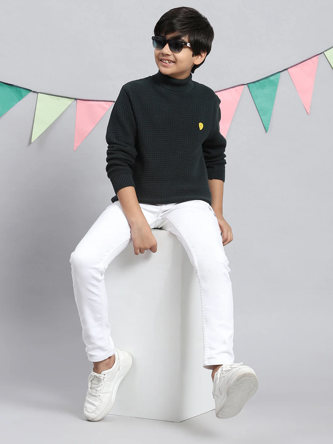 Boys Green Self Pullover - Image 5