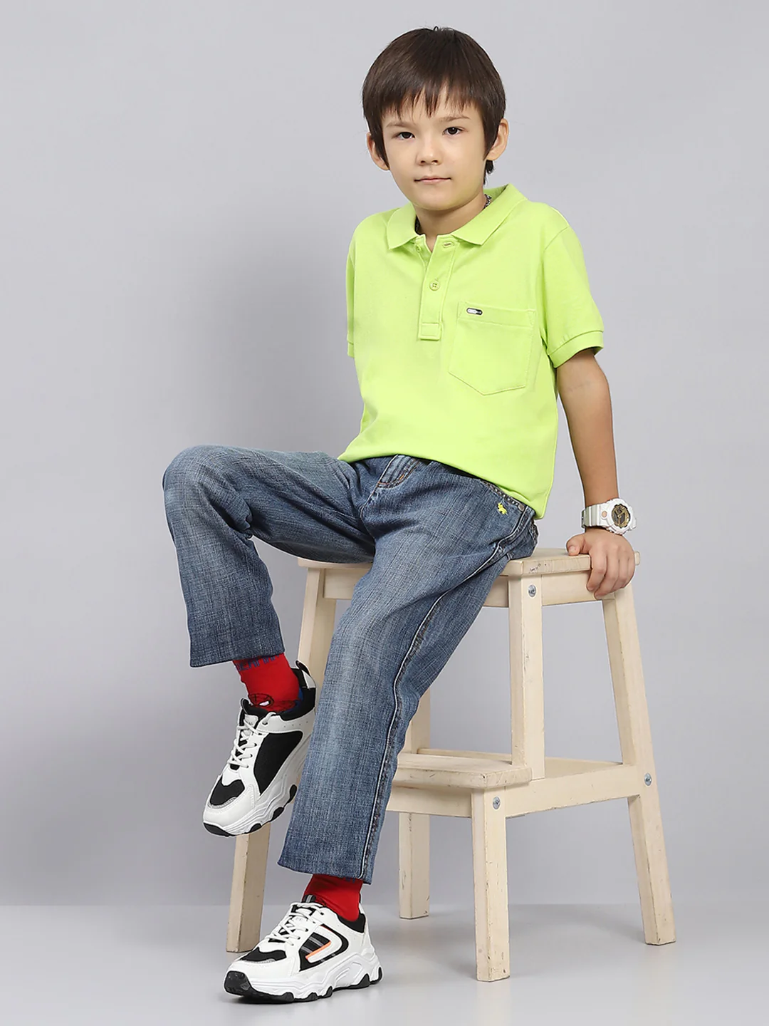 Boys Green Solid Collar Half Sleeve T-Shirt - Image 2