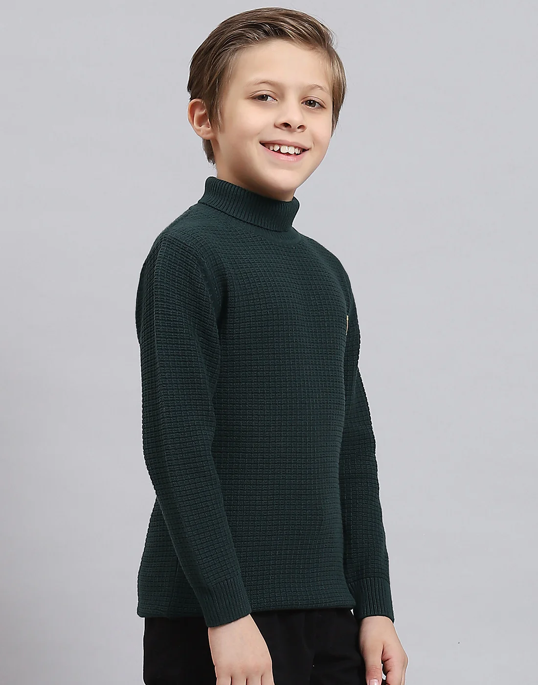 Boys Green Solid H Neck Full Sleeve Sweater - Image 4