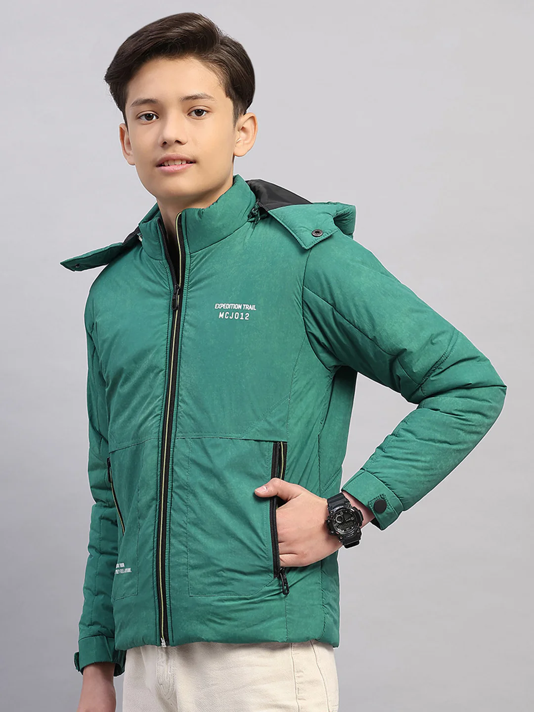 Boys Green Solid Hooded Full Sleeve Jacket - Image 3