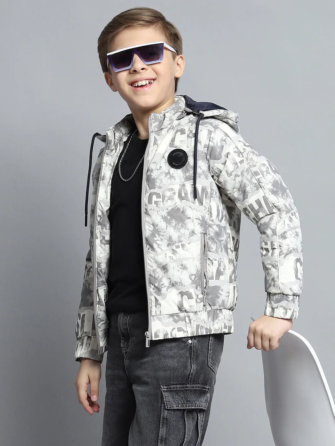 Boys Grey Printed Detachable Hood Full Sleeve Jacket - Image 6