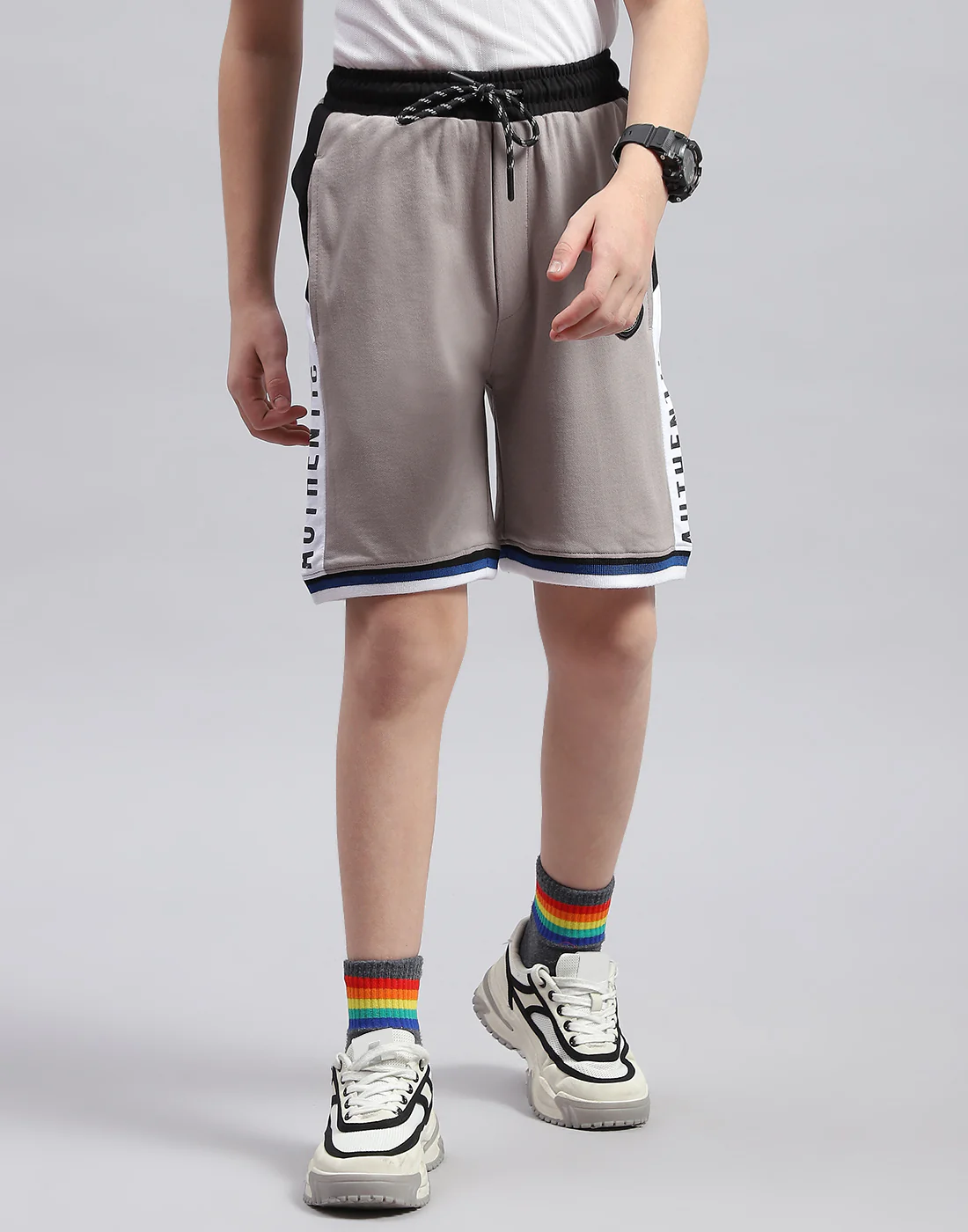 Boys Grey Printed Regular Fit Bermuda - Image 2