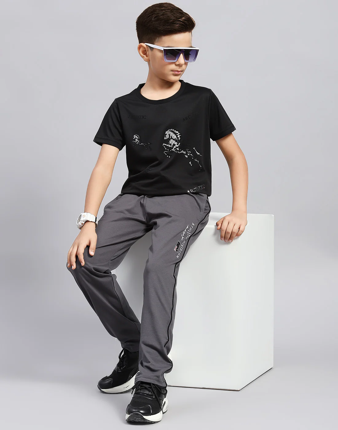 Boys Grey Printed Regular Fit Lower - Image 2