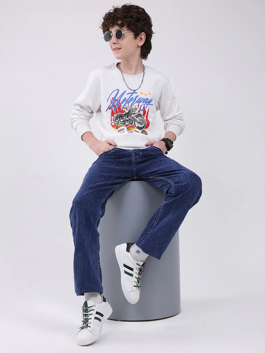 Boys Grey Printed Round Neck Full Sleeve Sweatshirt - Image 2