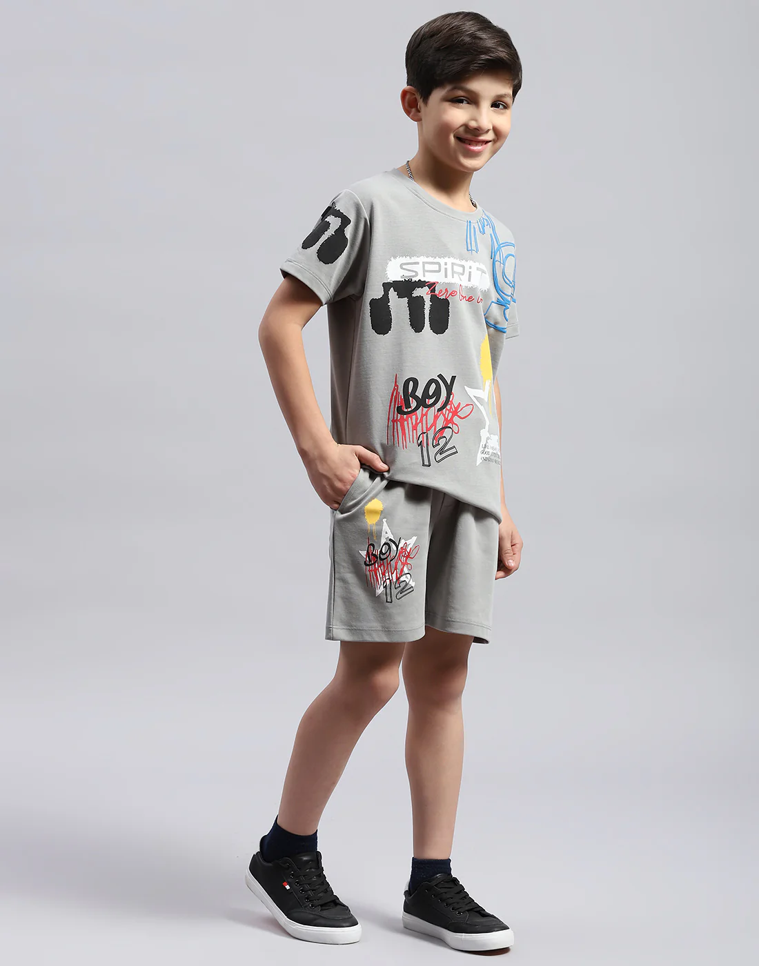 Boys Grey Printed Round Neck Half Sleeve Bermuda Set - Image 4