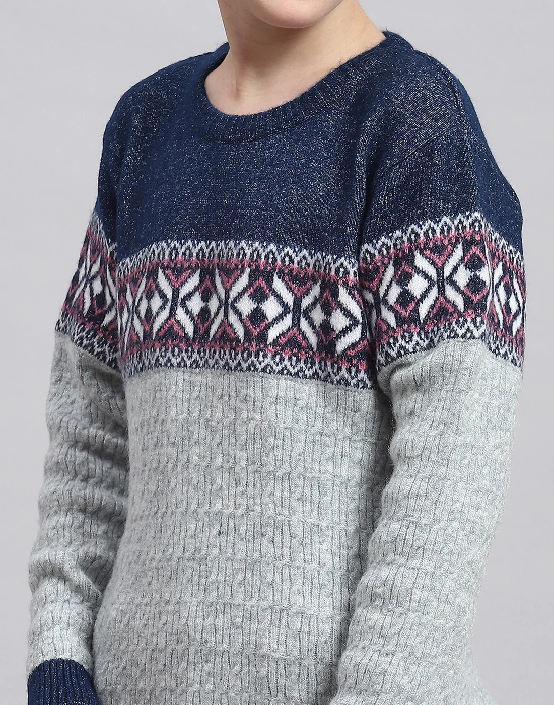Boys Grey Self Design Round Neck Full Sleeve Sweater - Image 6