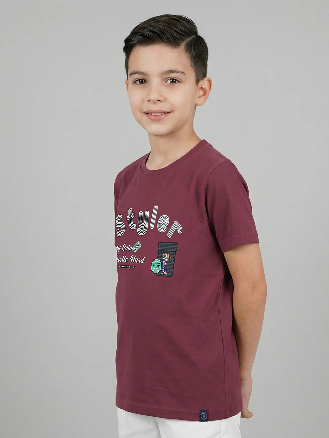 Boys Magenta Printed Round Neck Half Sleeve T-Shirt - Image 3
