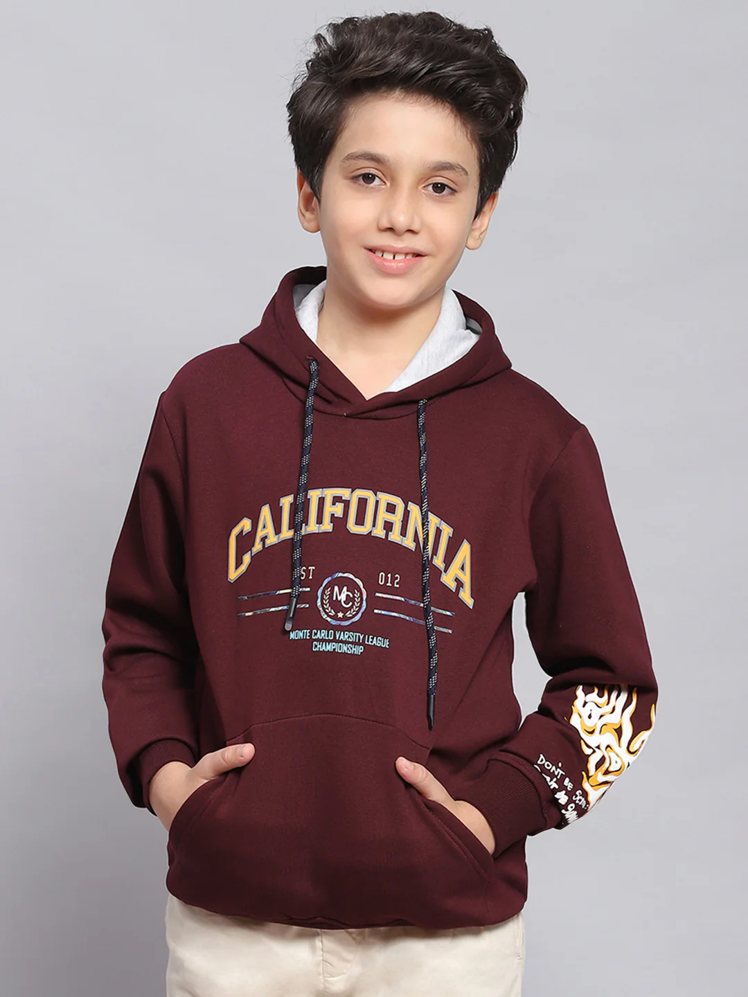 Boys Maroon Printed Hooded Full Sleeve Sweatshirt - Image 2