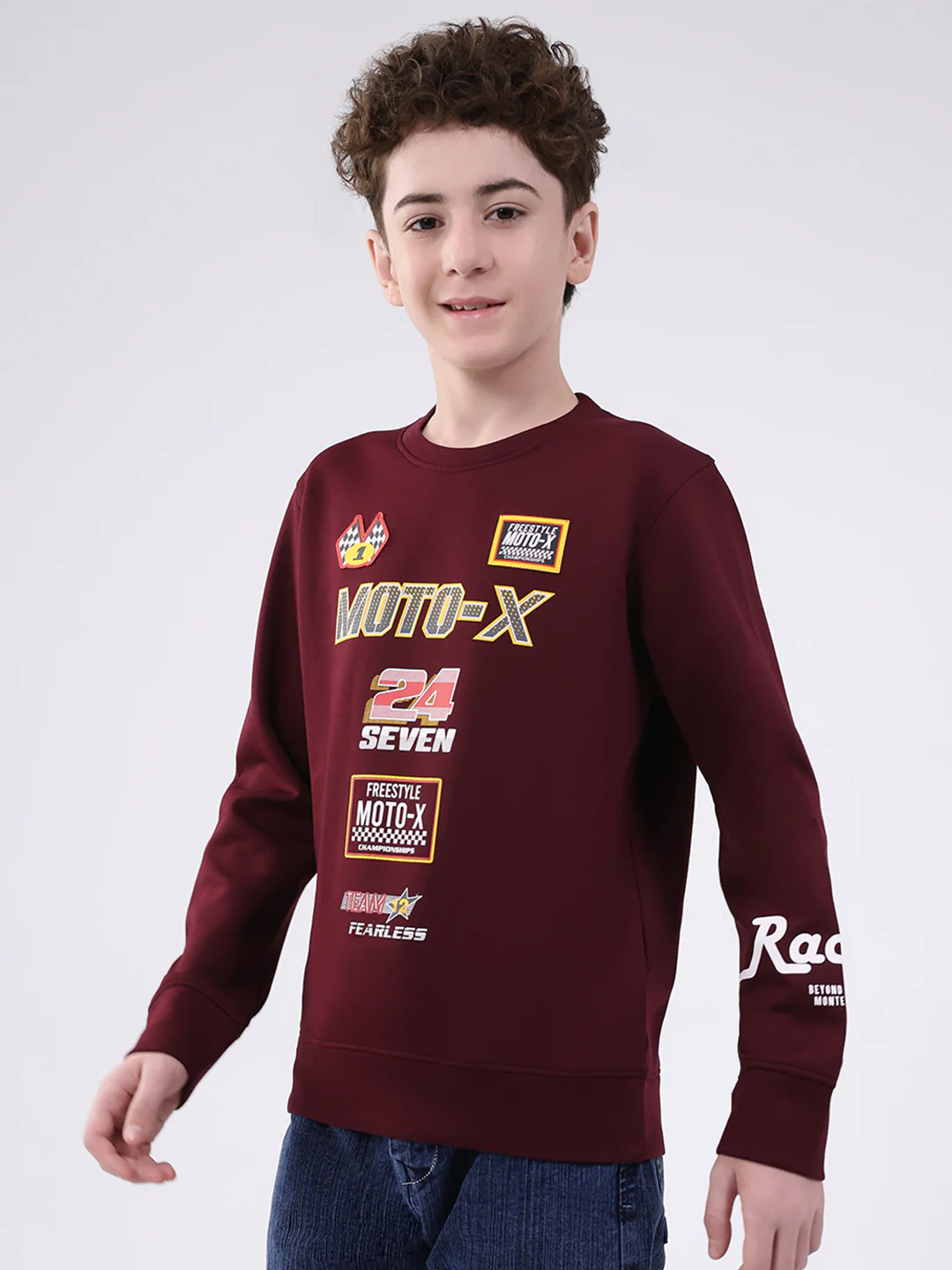 Boys Maroon Printed Round Neck Full Sleeve Sweatshirt - Image 3