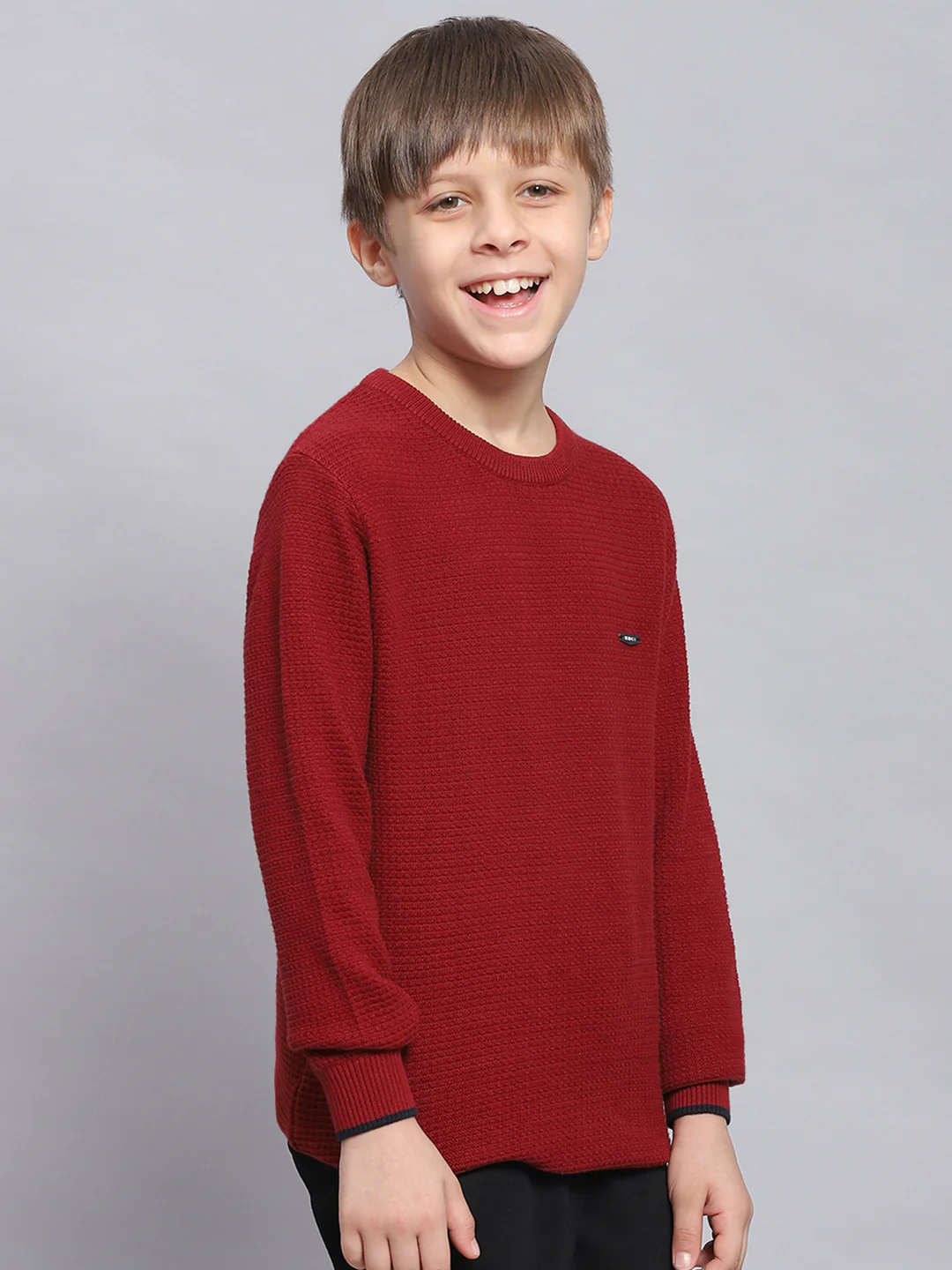 Boys Maroon Solid Round Neck Full Sleeve Sweater - Image 4