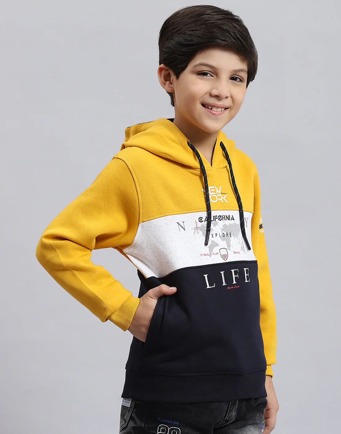 Boys Mustard Printed Hooded Full Sleeve Sweatshirt - Image 4
