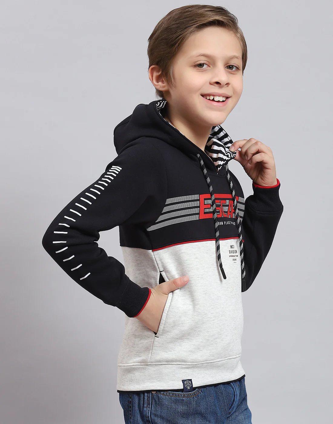 Boys Navy Blue Printed Hooded Full Sleeve Sweatshirt - Image 4