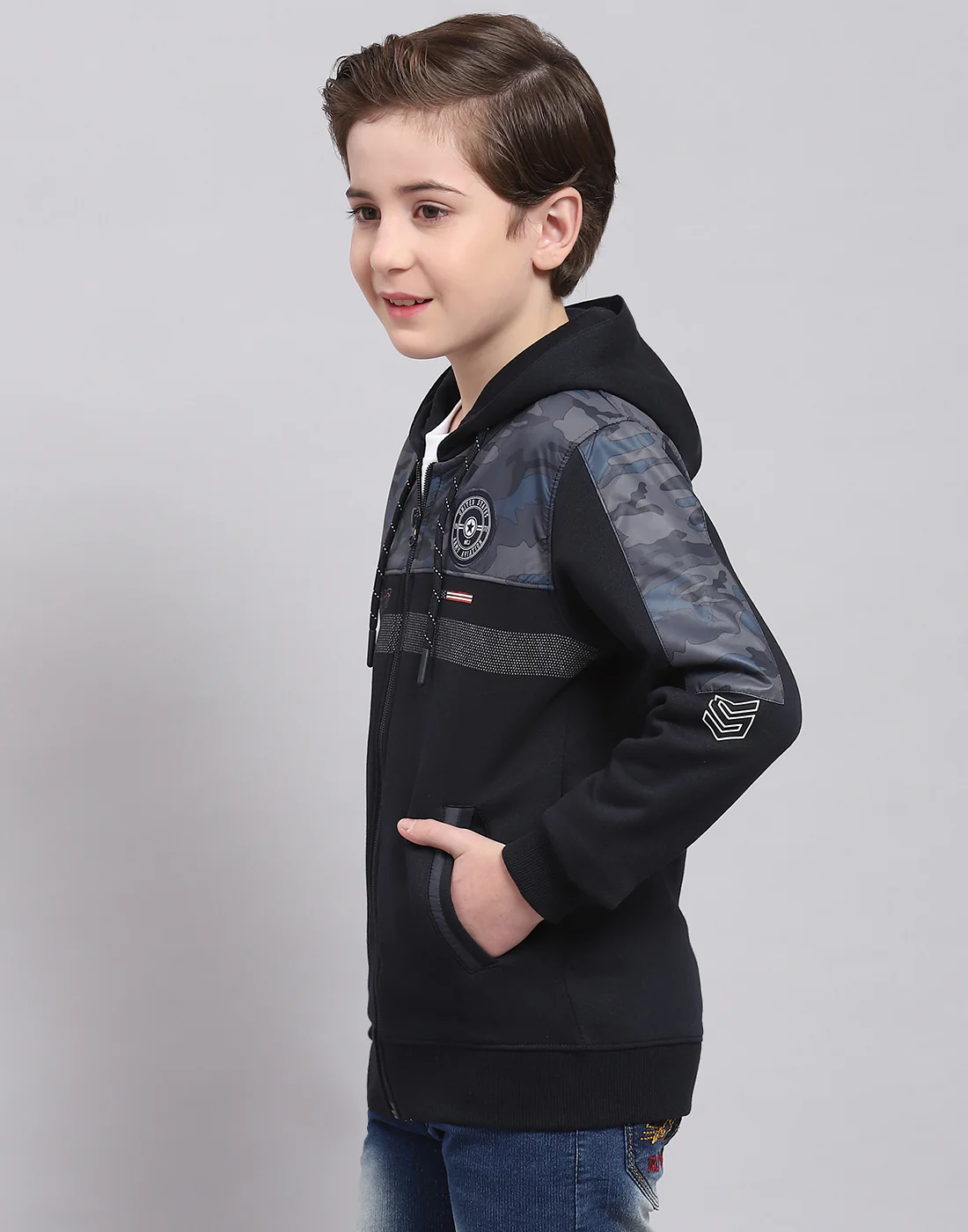 Boys Navy Blue Printed Hooded Full Sleeve Sweatshirt - Image 3