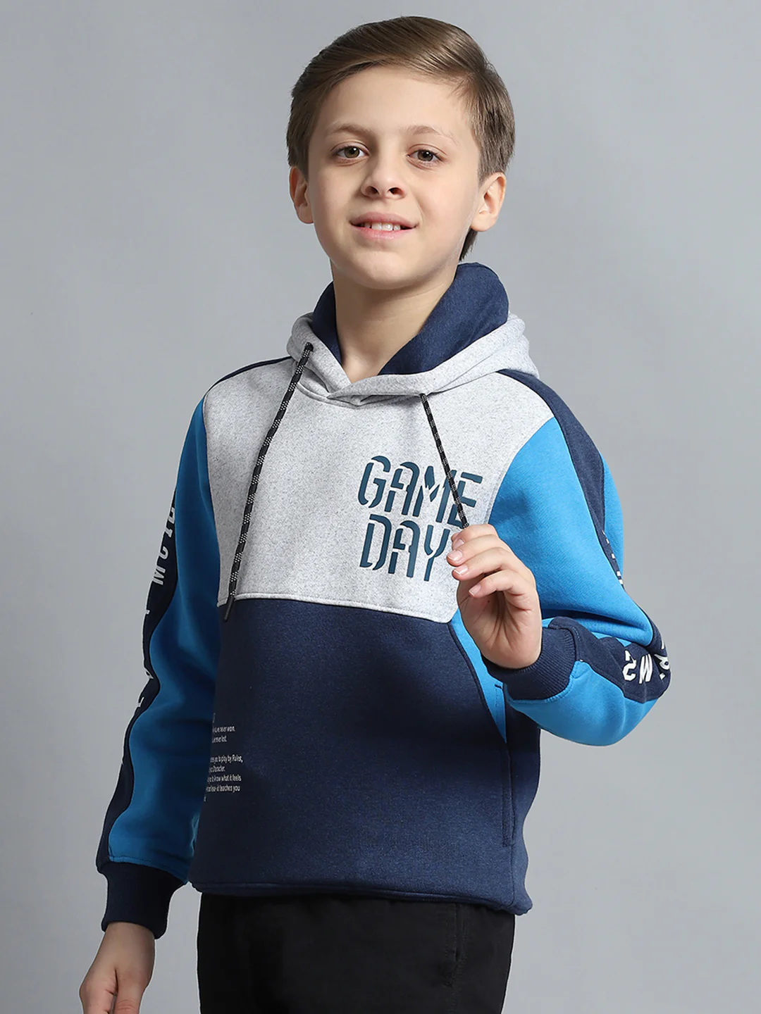 Boys Navy Blue Printed Hooded Full Sleeve Tracksuit - Image 3