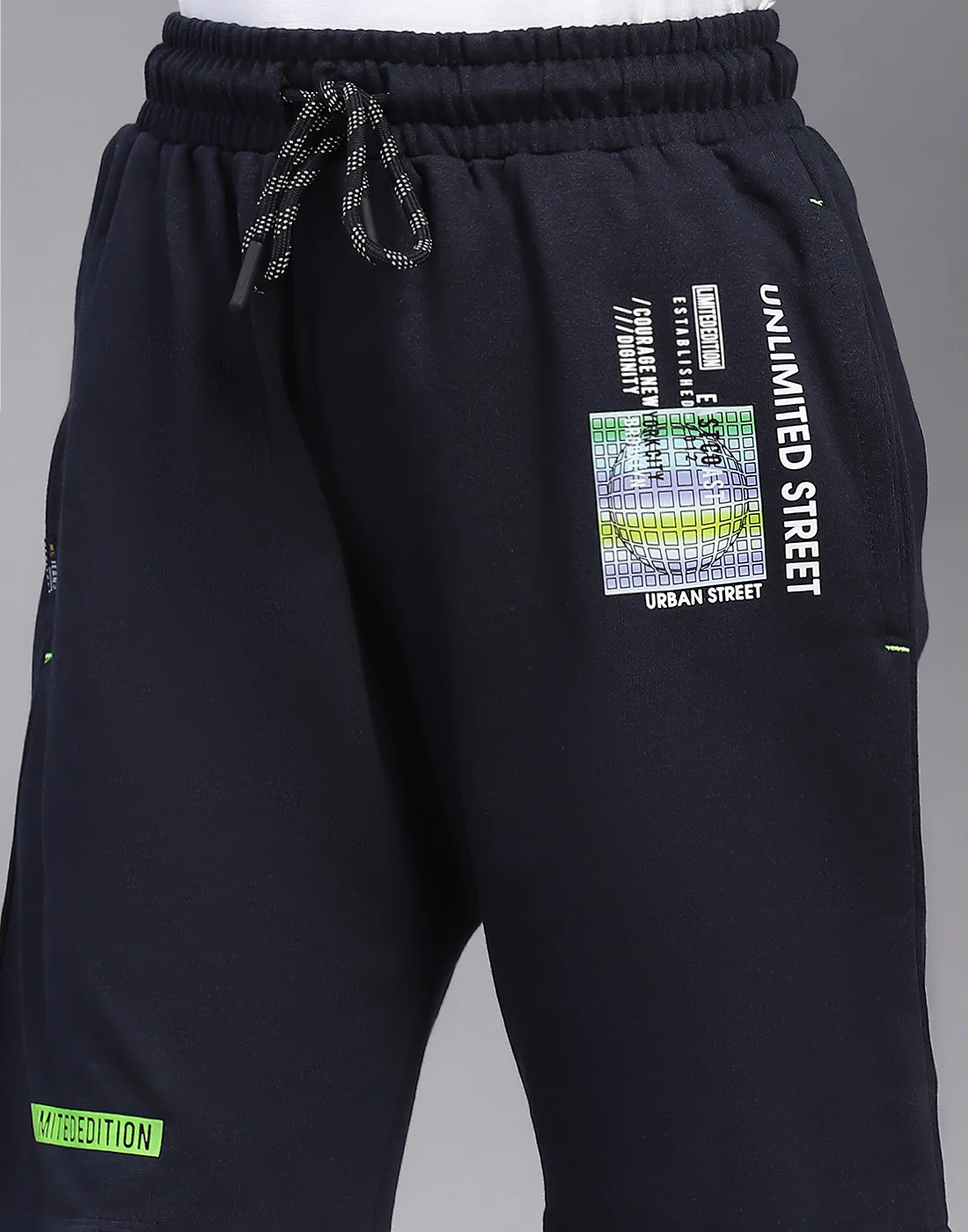 Boys Navy Blue Printed Regular Fit Bermuda - Image 6