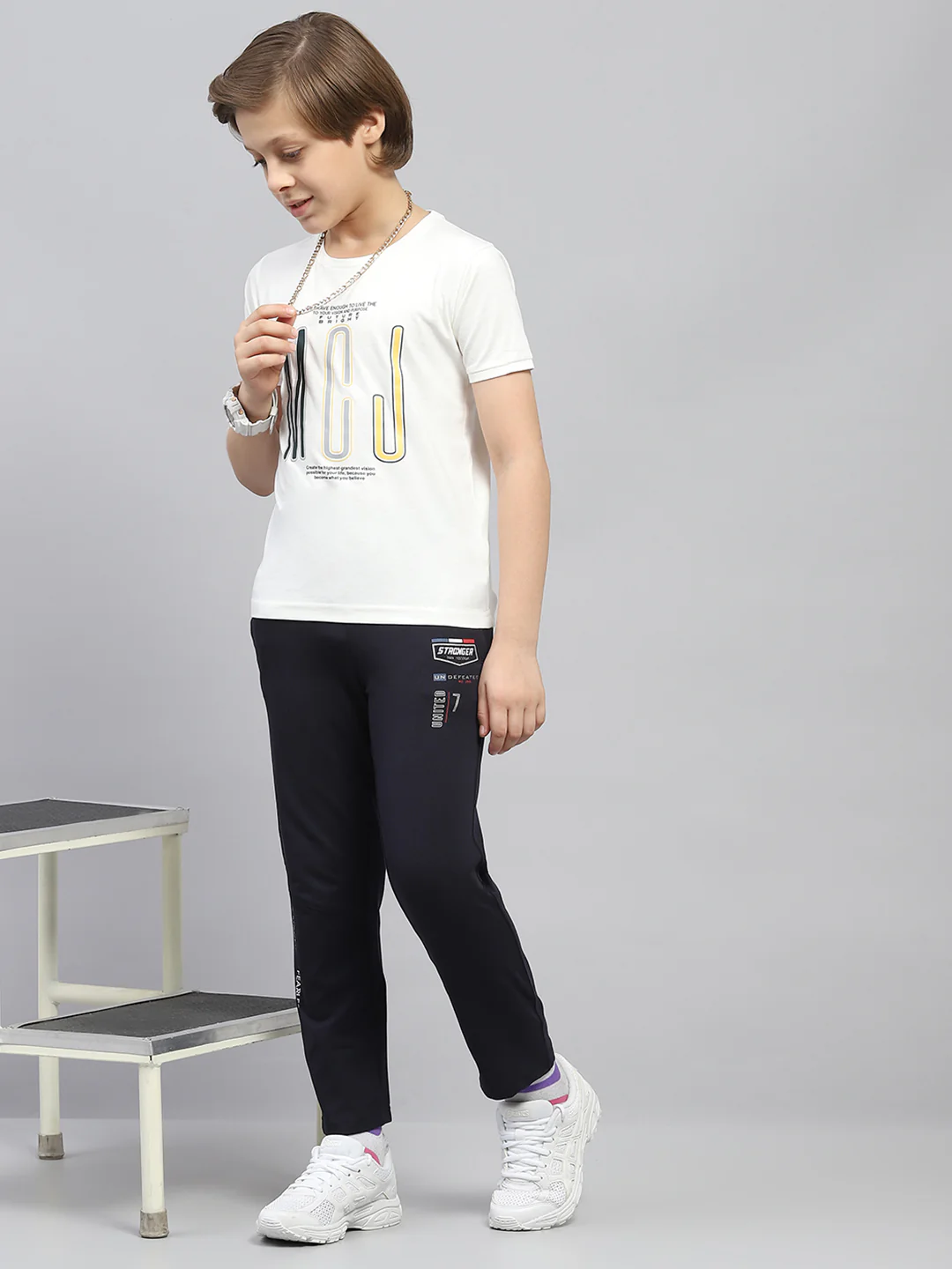 Boys Navy Blue Printed Regular Fit Lower - Image 2