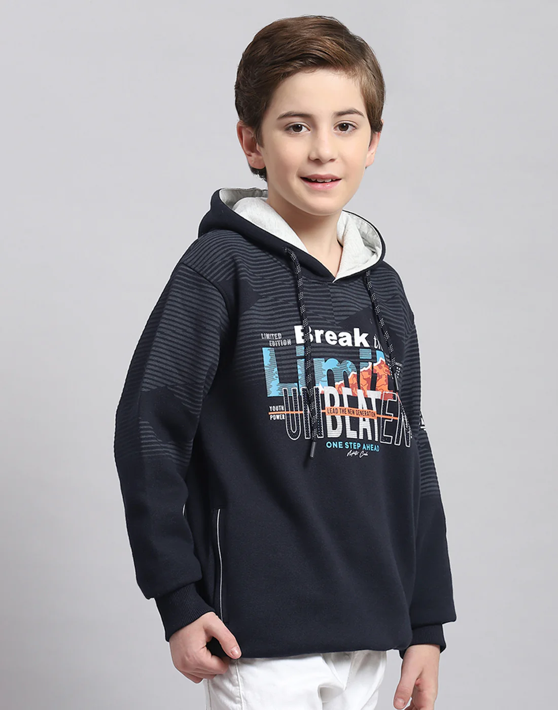 Boys Navy Blue Printed Round Neck Full Sleeve Sweatshirt - Image 4
