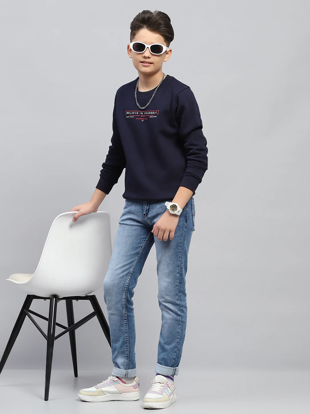 Boys Navy Blue Printed Round Neck Full Sleeve Sweatshirt - Image 2