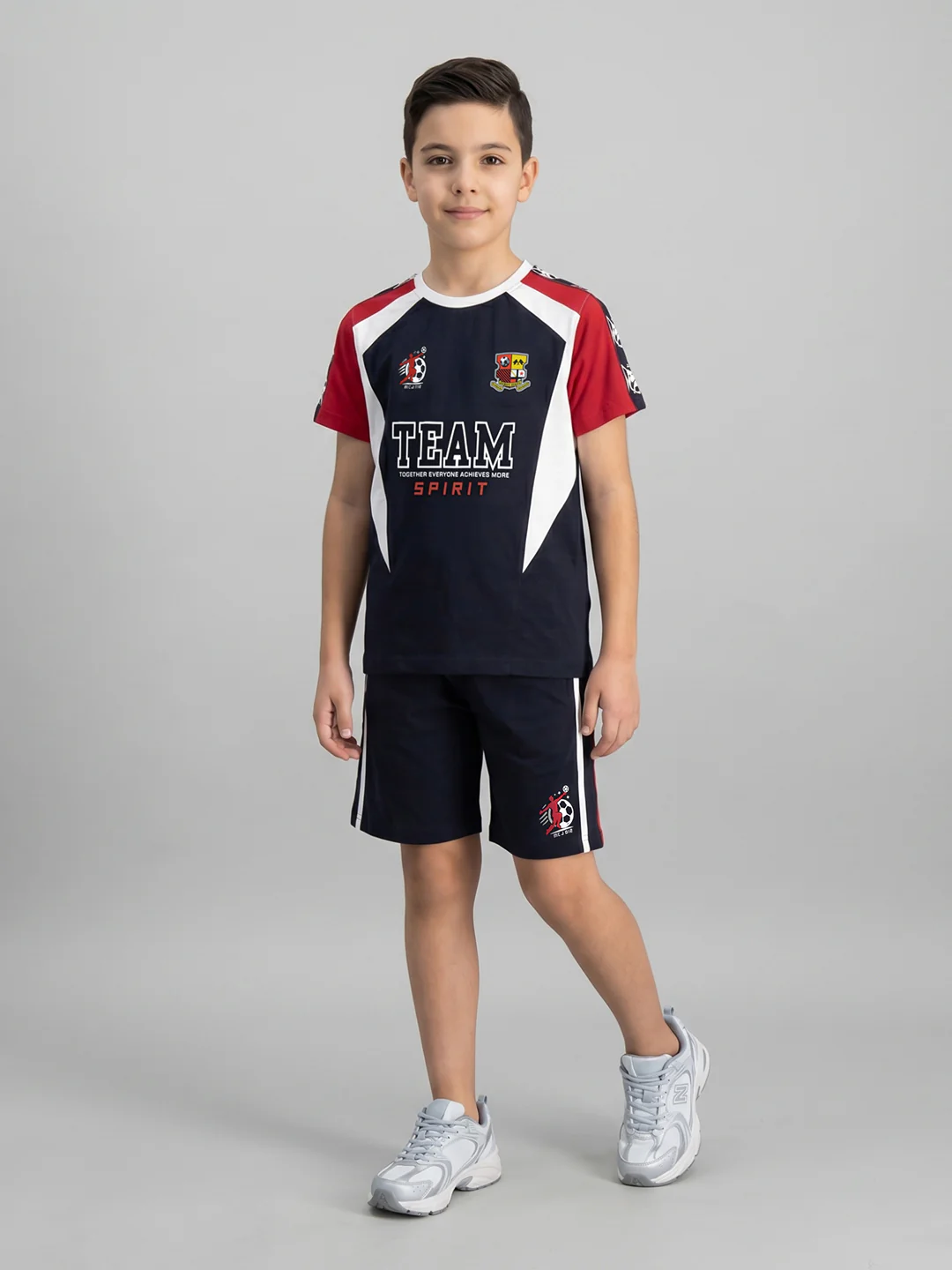 Boys Navy Blue Printed Round Neck Half Sleeve Bermuda Set - Image 2